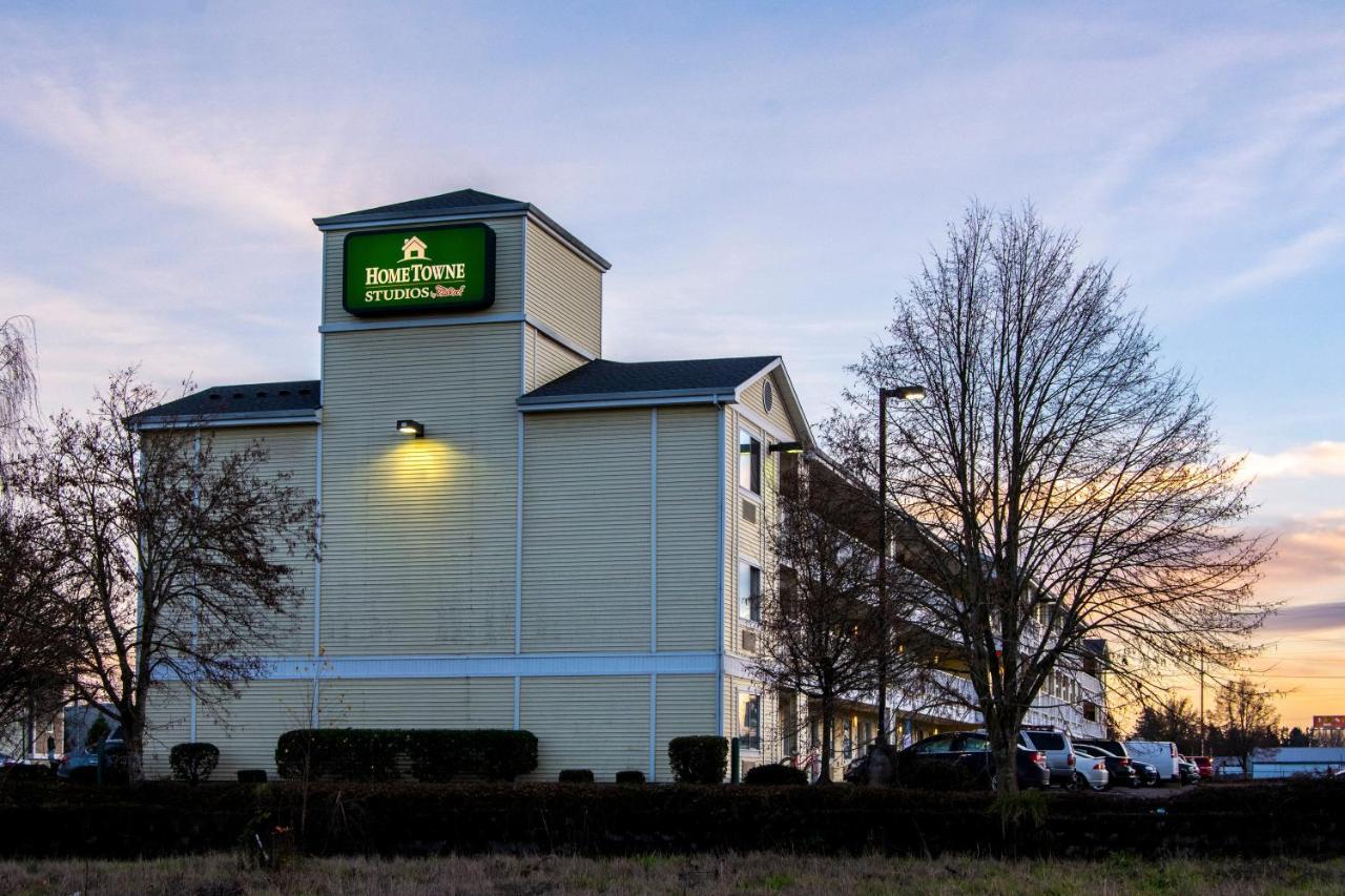 Hometowne Studios By Red Roof Salem, Or Esterno foto